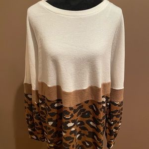 Rae Leopard Print Top Size Medium